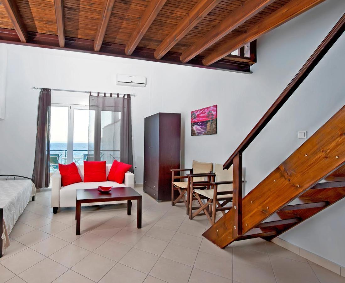 Christina'S Sea House Apartamento Nikiti  Exterior foto