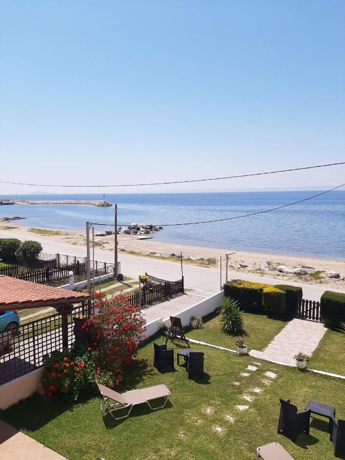 Christina'S Sea House Apartamento Nikiti  Exterior foto