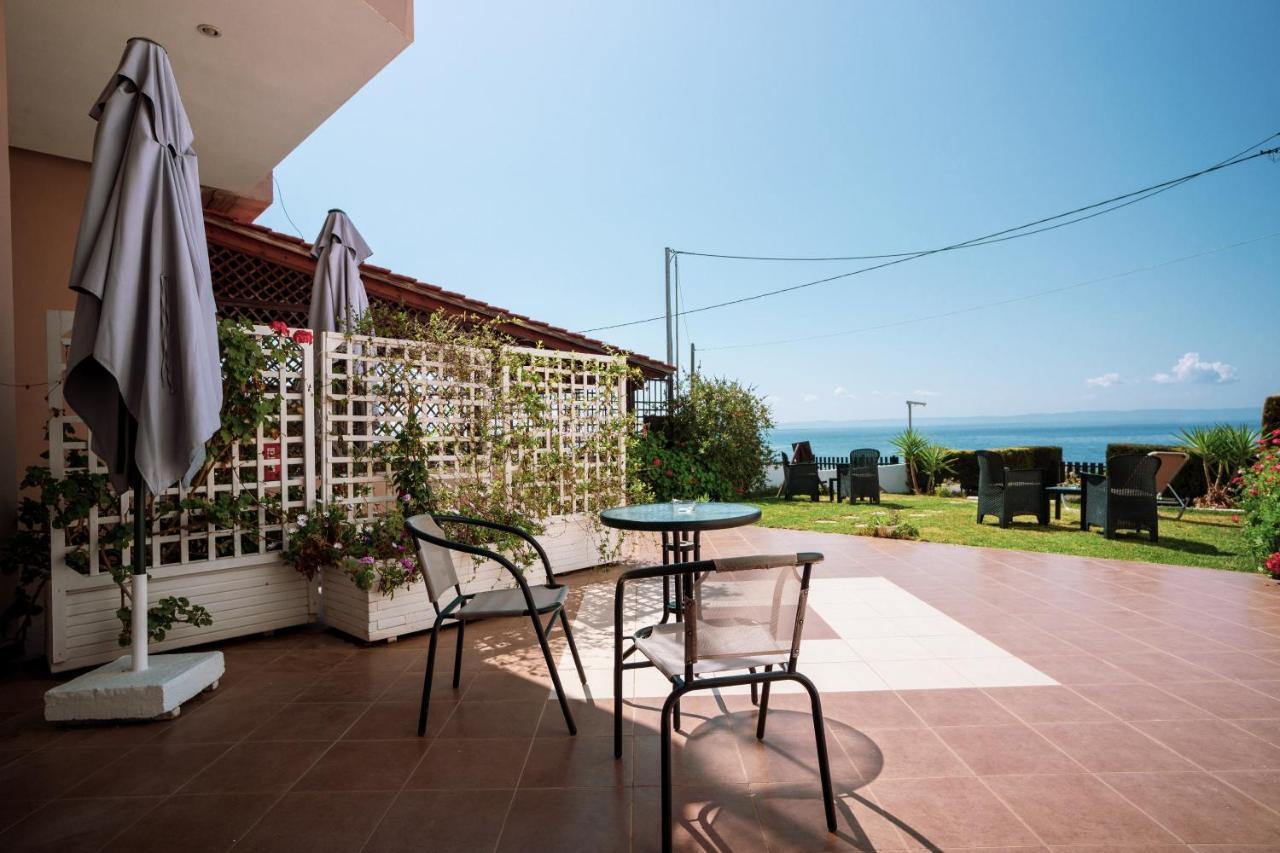 Christina'S Sea House Apartamento Nikiti  Exterior foto